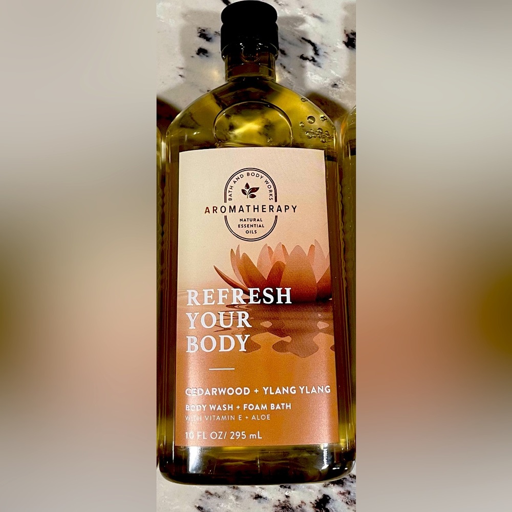 Bath & Body Works Aromatherapy body wash